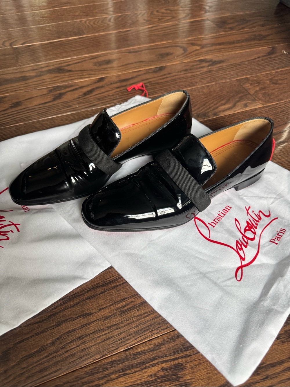Christian Louboutin Dandydeco
Loafers - Patent calf leather - Black - Men